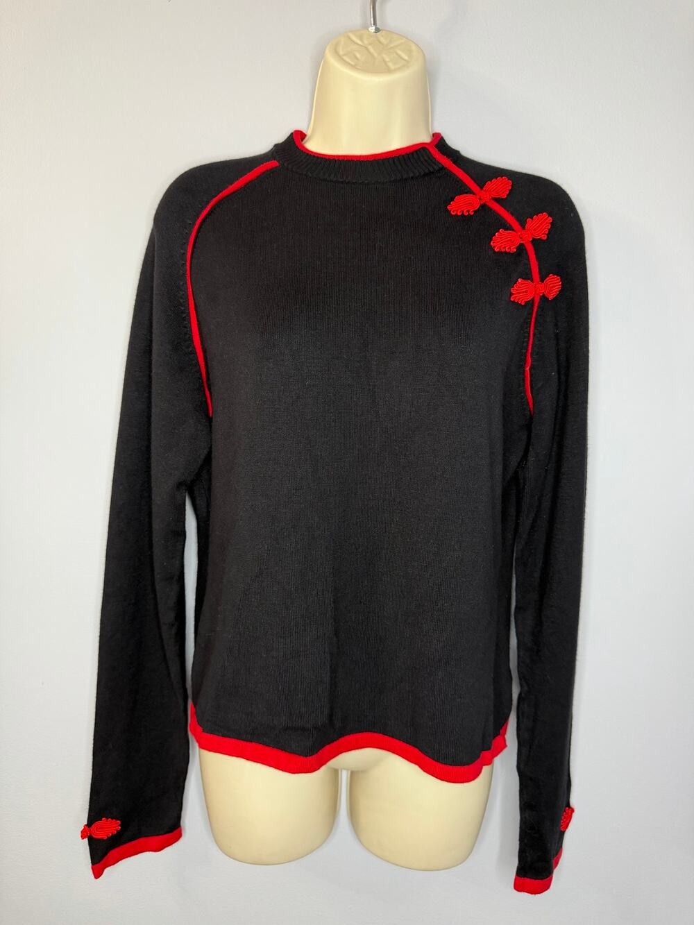 Obermeyer 1947 Signature Vintage Black Knit Sweater Frog Chinese Oriental Sz XL